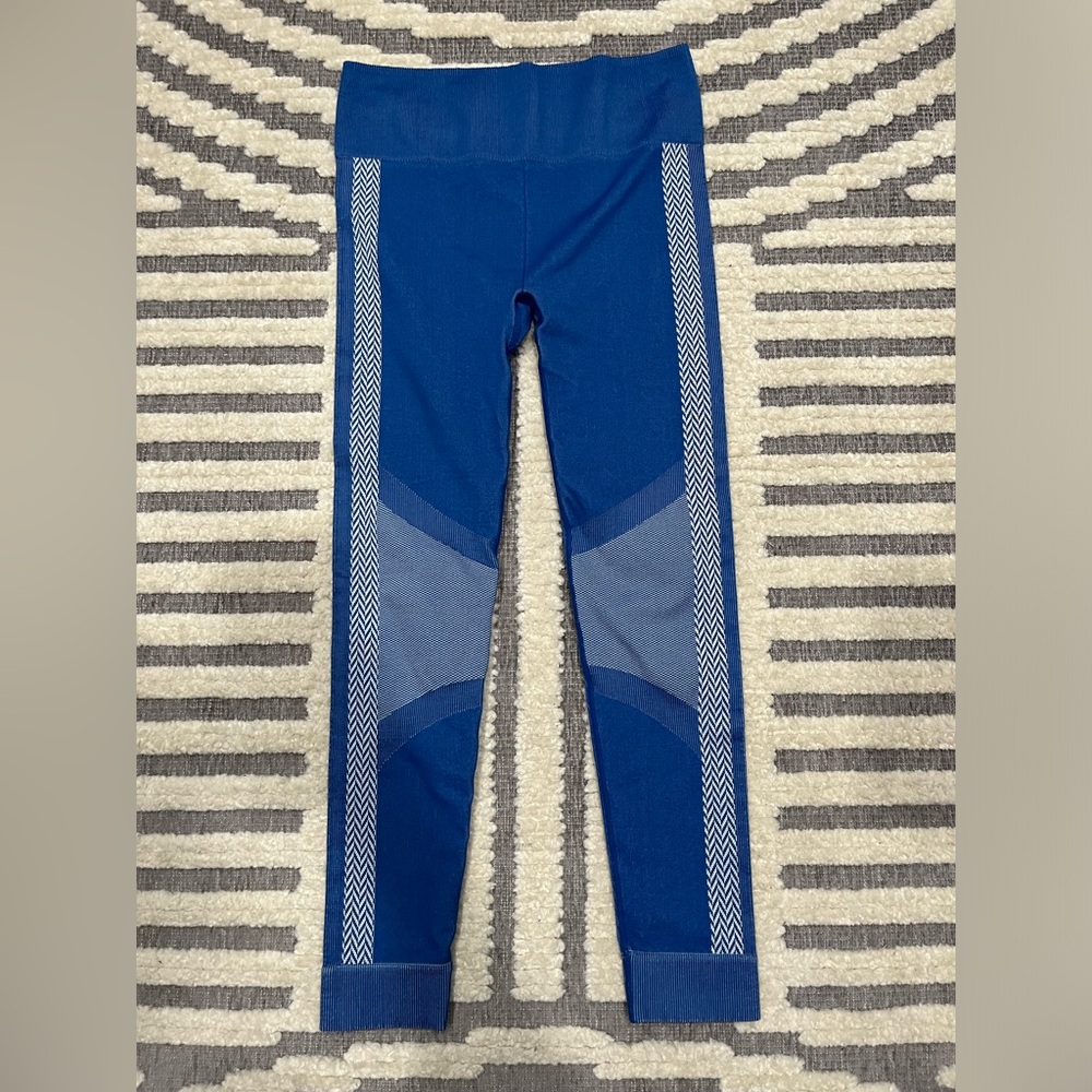 Fabletics High Waisted Seamless Color Block Leggings Blue Atlantic Stretch